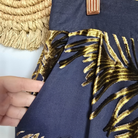 Karen Millen New Navy Blue Feather Devore Woven Wide Leg Dress Pants US SZ 8 - Picture 6 of 12